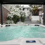 Budapest Wellness