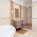 Budapest Wellness *