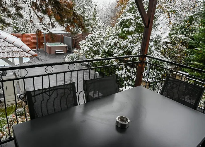 Budapest Wellness Apartman Érd