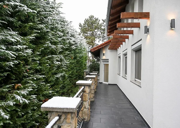 Budapest Wellness Erd