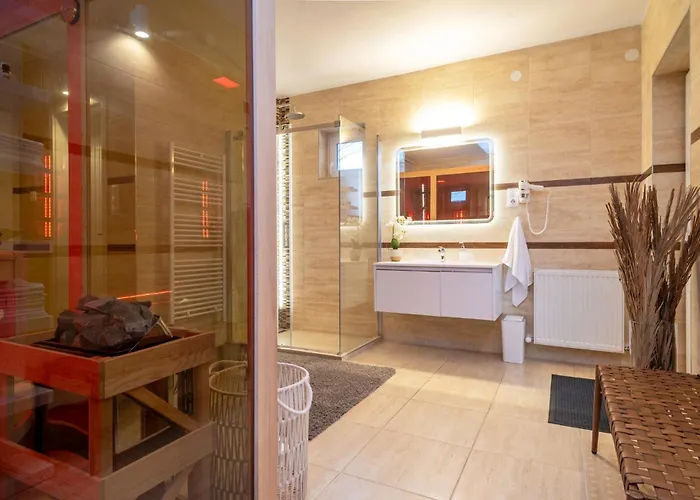 Budapest Wellness Apartament Erd